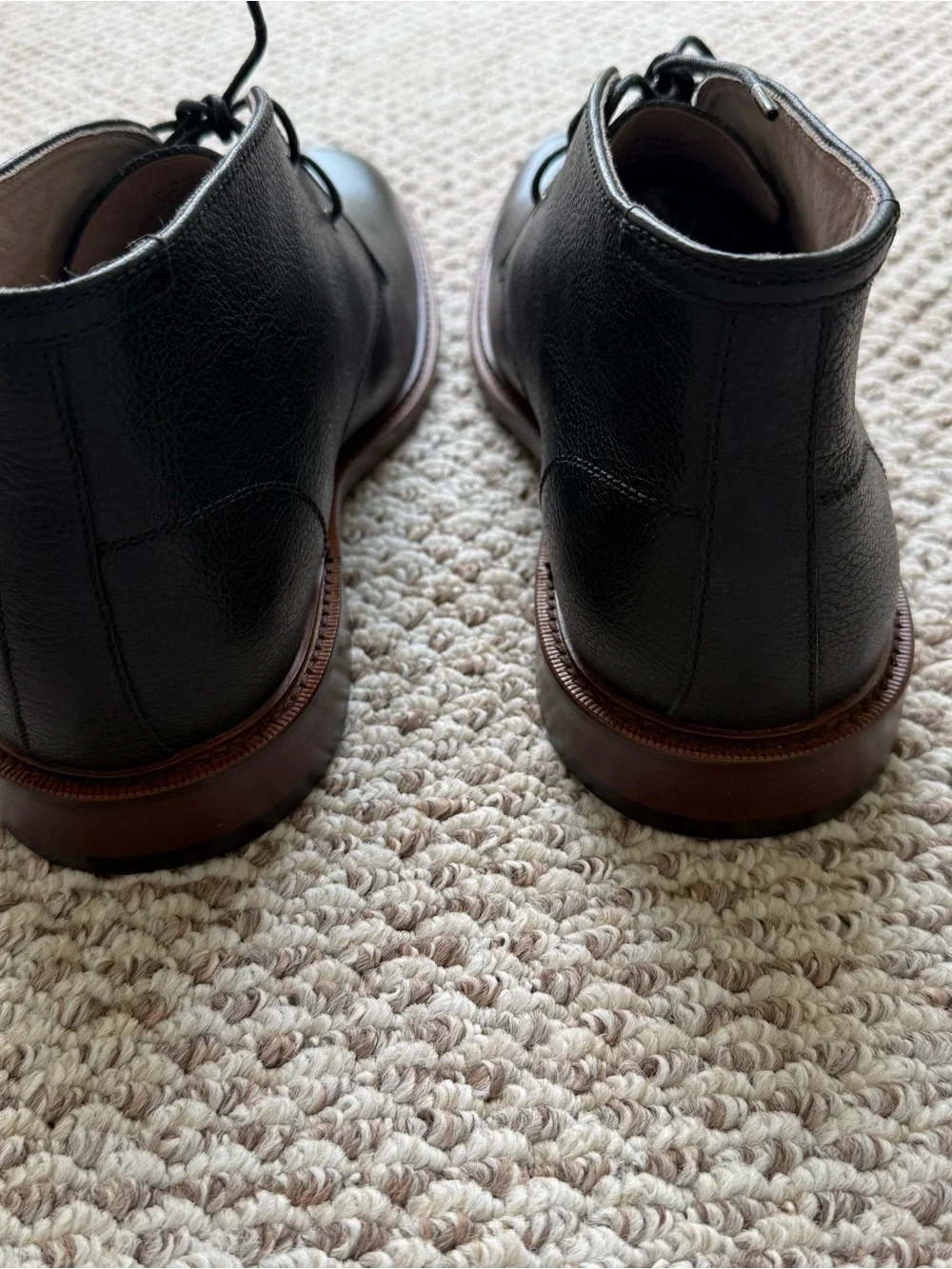 New Banana Republic Leather Chukka Boots